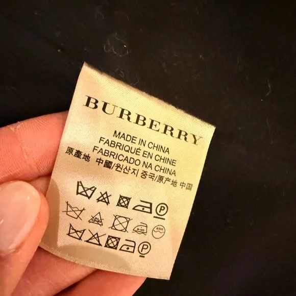 Burberry Black Hooded Trench with Signature Check Lining - Picture 4 of 13